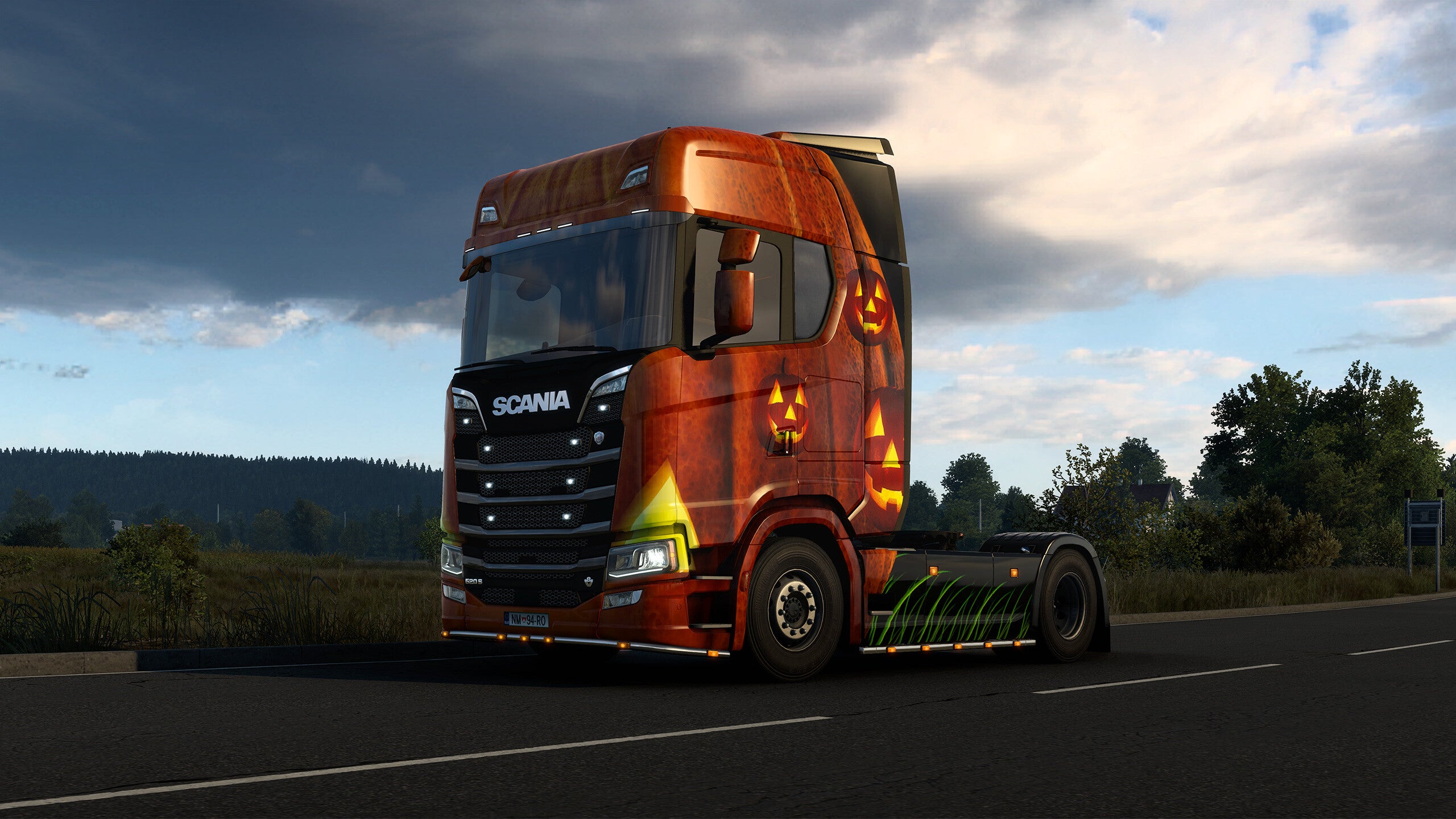Euro Truck Simulator 2 - Halloween Paint Jobs Pack DLC - PC (Steam) — screenshot 1