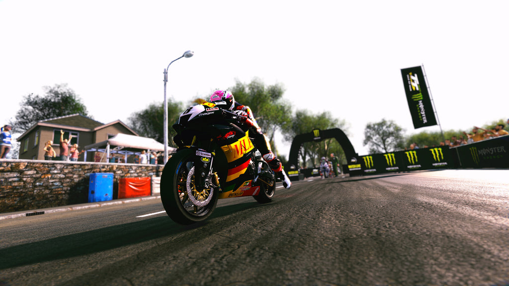 TT Isle Of Man: Ride on the Edge 3 - PC (Steam) — screenshot 2